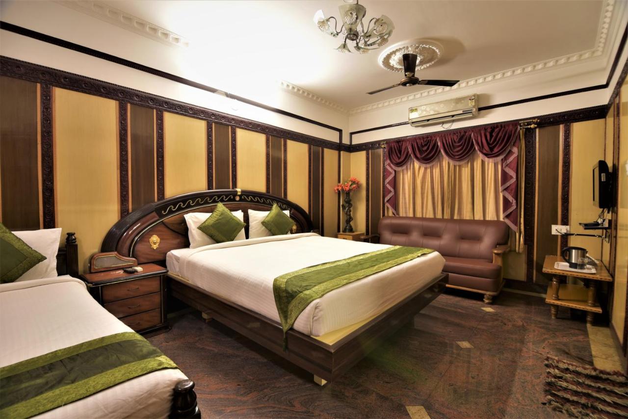 Navanidhi Comforts Bangalore Extérieur photo